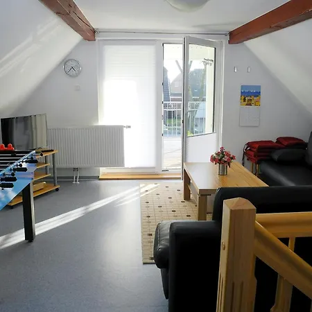 Krabbe, 8 Personen, 3-4 Schlafzimmer