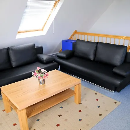 Krabbe, 8 Personen, 3-4 Schlafzimmer 度假居 *